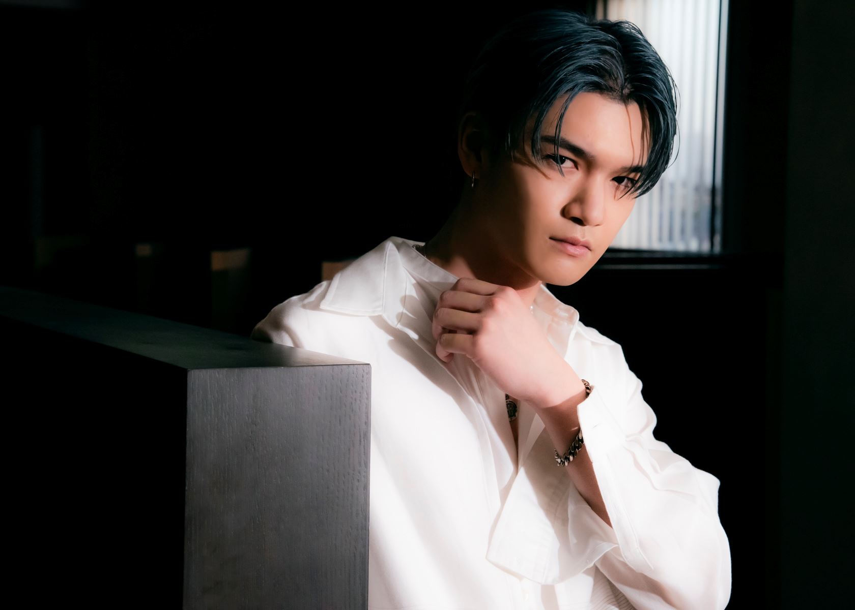 杉山亮司チェキ直筆サインWHH ウルフ居酒屋えぐざいる