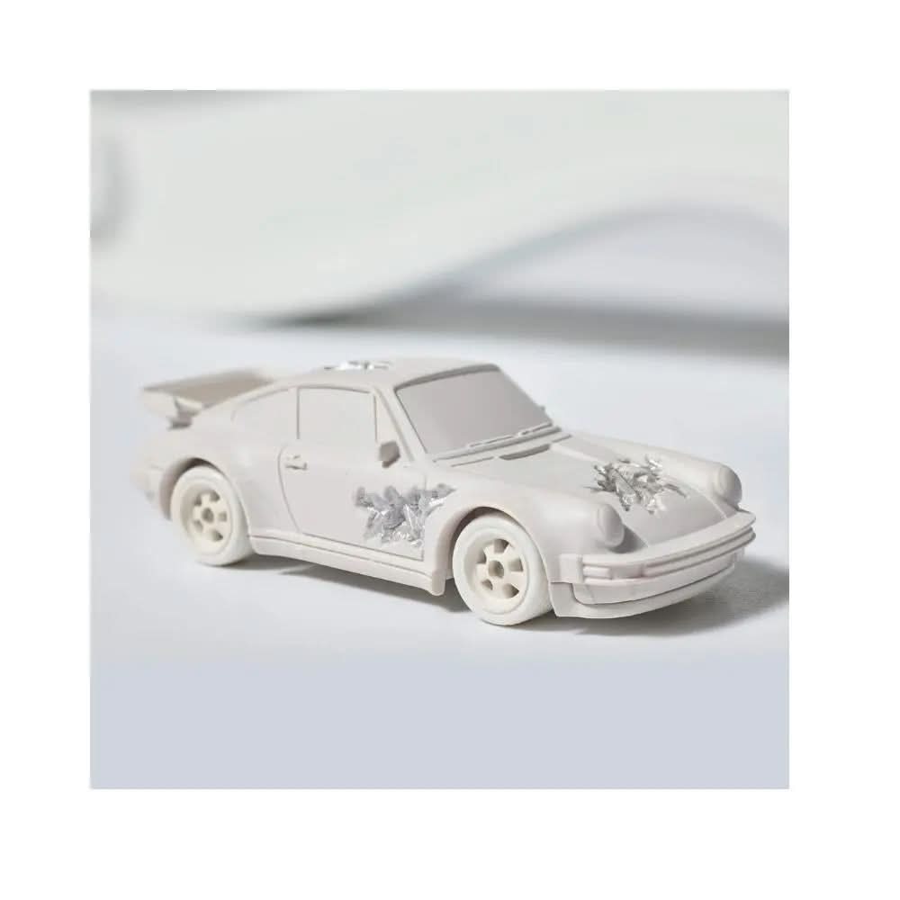 Daniel Arsham – Porsche 930 & Rally Case (2023) | Limited Edition
