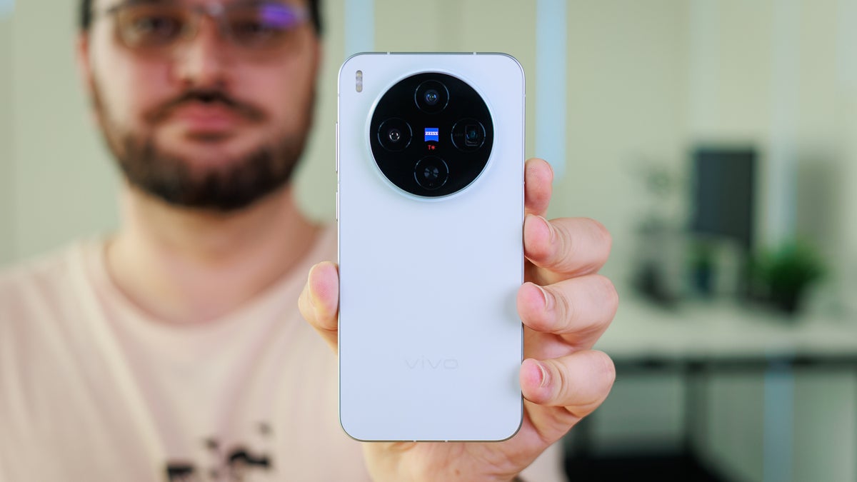 Vivo X300 review: they call it the 