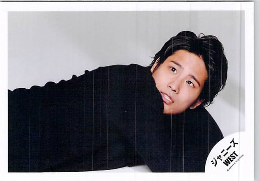 Amazon.co.jp: ジャニーズWEST 桐山照史 公式写真 写真 フォト
