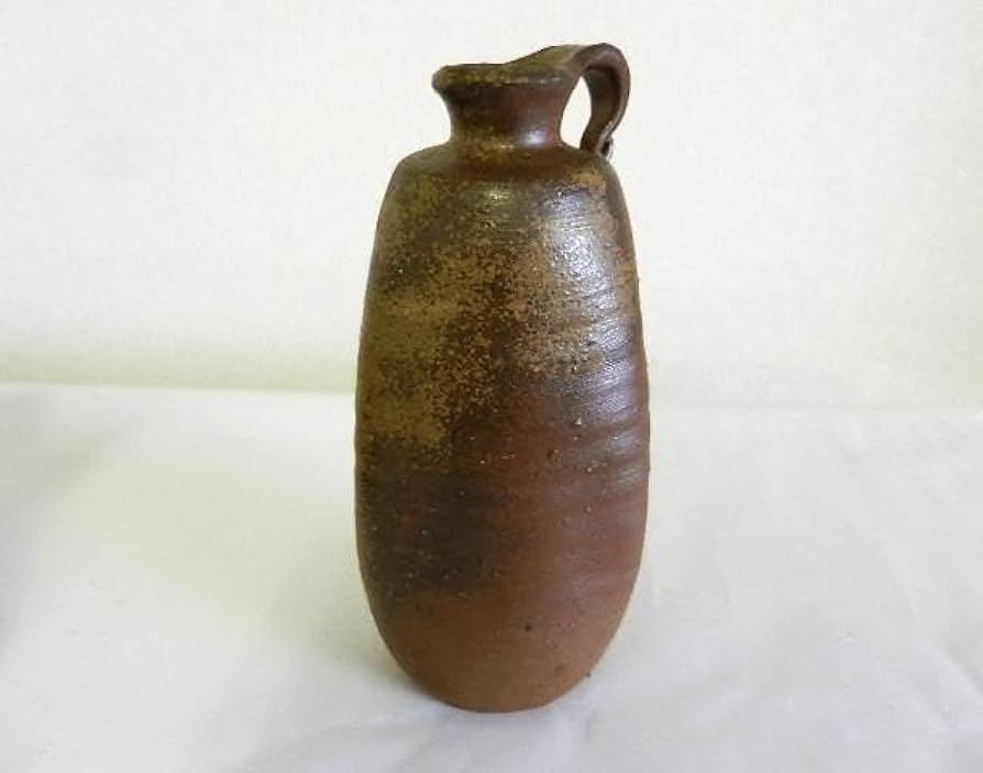 Amazon.co.jp: 備前焼 陶正園窯 木村陶峰作 胡麻焼三角花瓶 陶印「力