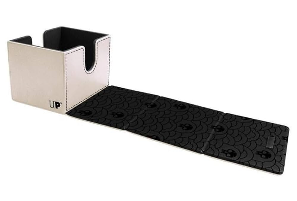 MTG 星の勇者、クラウド フリップデッキケース ウルトラプロ FF 新品