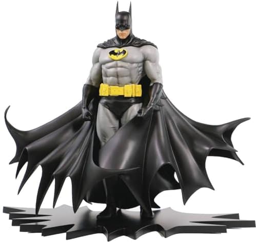 DC Collectibles Batman Black White Jim Lee 7.25 Inch Statue DC
