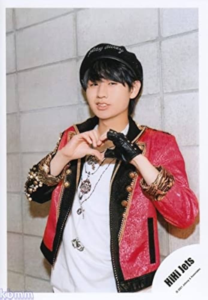 Amazon.co.jp: HiHi Jets 公式 生 写真（猪狩蒼弥）HHJ00117 : おもちゃ