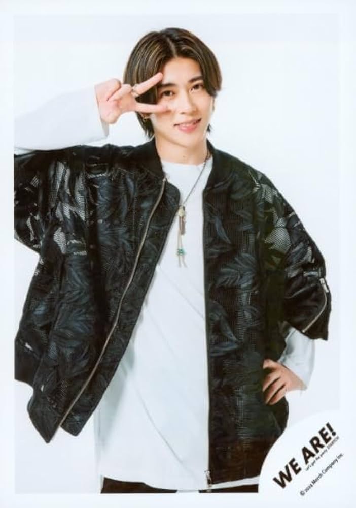 Amazon.co.jp: Aぇ! group 公式 生 写真（ 末澤誠也 ）AGK00772 : ホビー