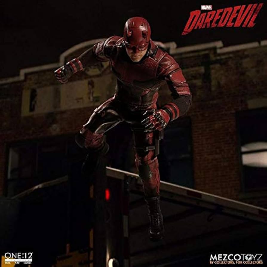 Amazon.com: Mezco Toys One: 12 Collective: Marvel Netflix
