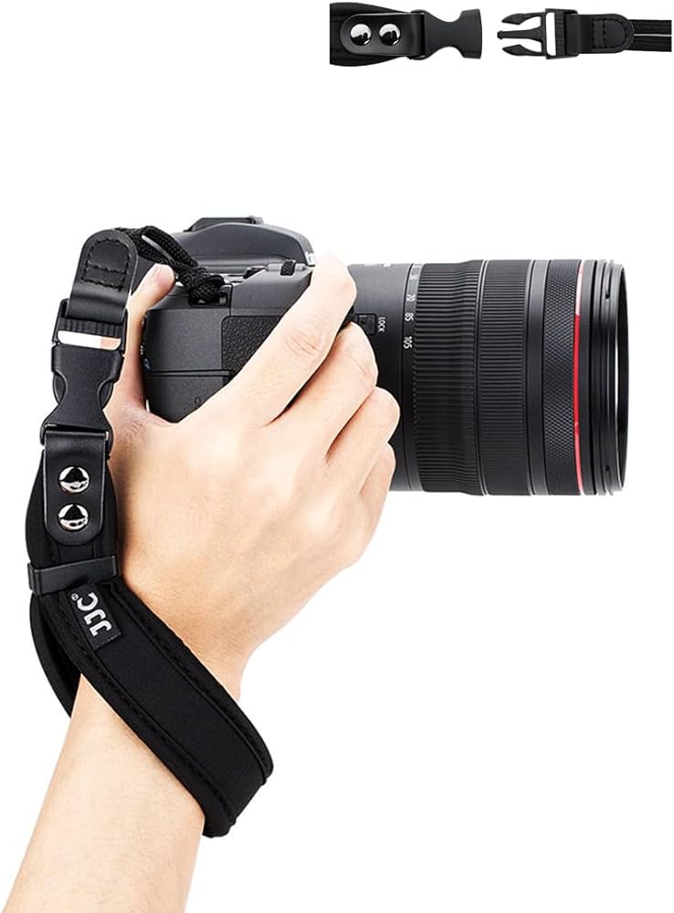 OLYMPUS コンパクトフィルムカメラ E.Zuikoレンズ ストラップ付き