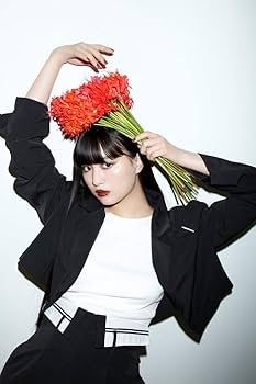 Amazon.co.jp: 鶴嶋乃愛カレンダーブック2021.04-2022.03 (TOKYO NEWS