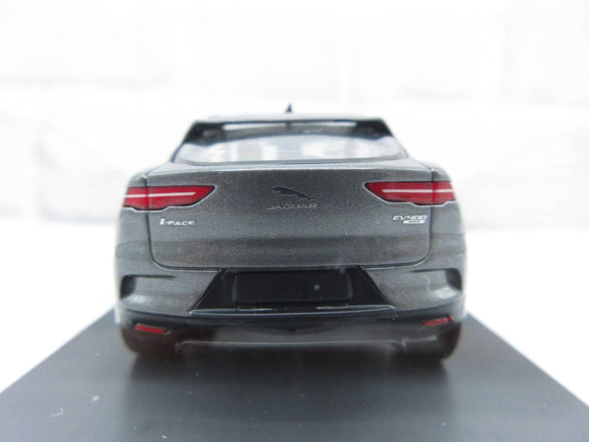 JAGUAR I-PACE 1/43スケールモデル