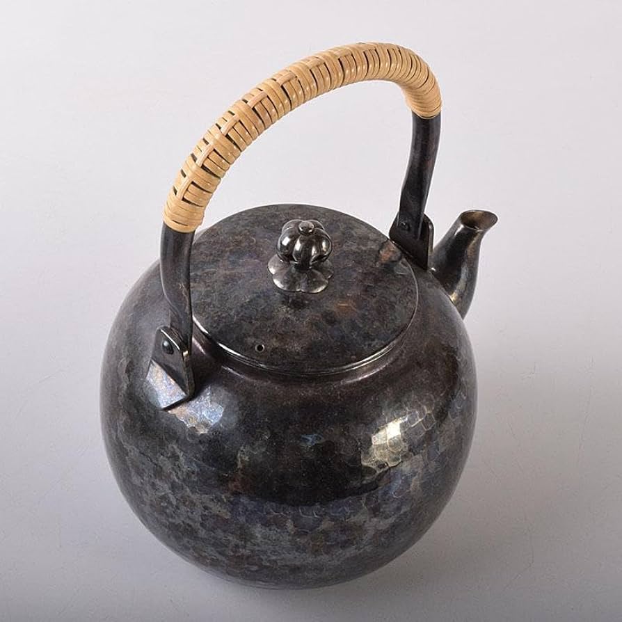 Amazon.co.jp: 煎茶道具 いぶし銀 槌目 銀瓶 湯沸 急須 重さ約495g M