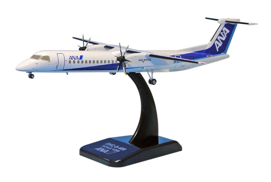 ANA ボンバルディアdash8-Q400 1/200 飛行機模型 ANA ボンバルディア