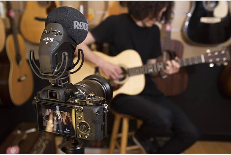 Amazon.com: Rode Stereo VideoMic Pro Rycote Camera-Mount Stereo