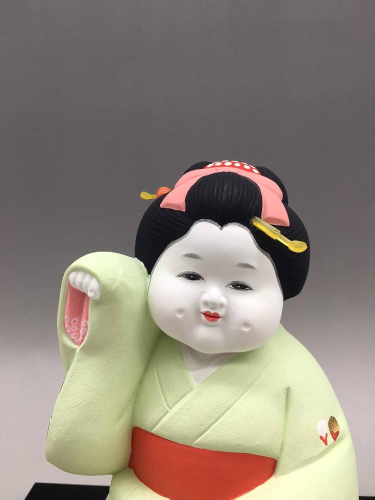 Amazon | [博多人形いとう] 人形 博多人形 福招き 芳巳作 | フィギュア
