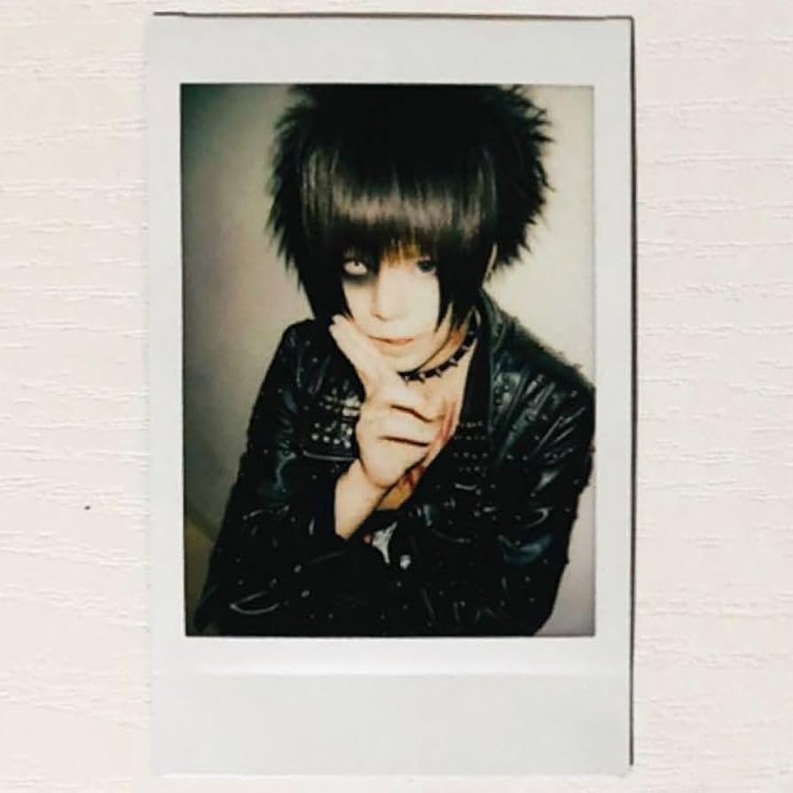 Amazon.co.jp: V系☆R指定 マモ チェキ : おもちゃ