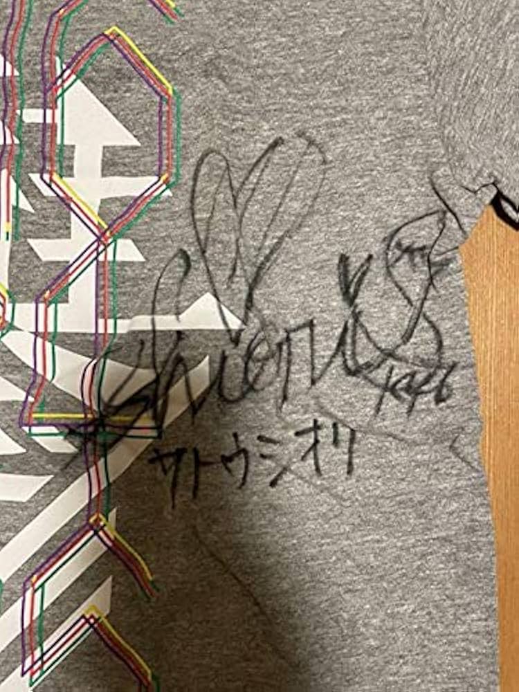 守屋茜 サイン入りTシャツ
