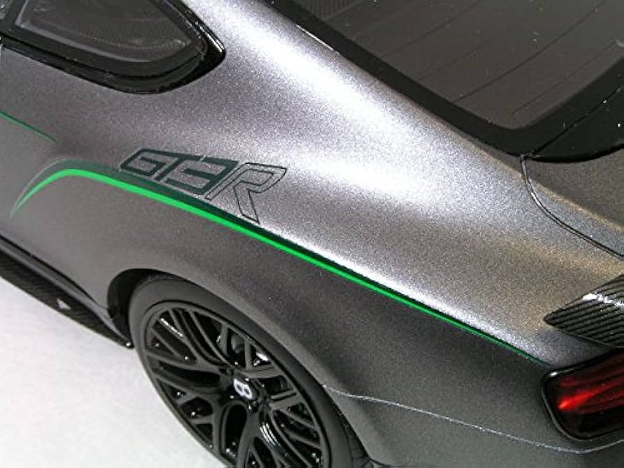 Amazon | 1/18 ベントレー 〓 コンチネンタル GT3-R/マット グレー