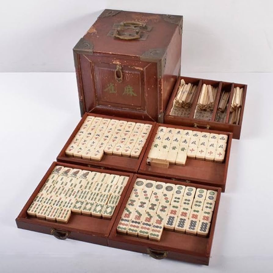 割引 中国 竹嵌 骨牌 背竹牌 麻雀牌 唐木箱付 M 8054 中国竹嵌骨牌背竹