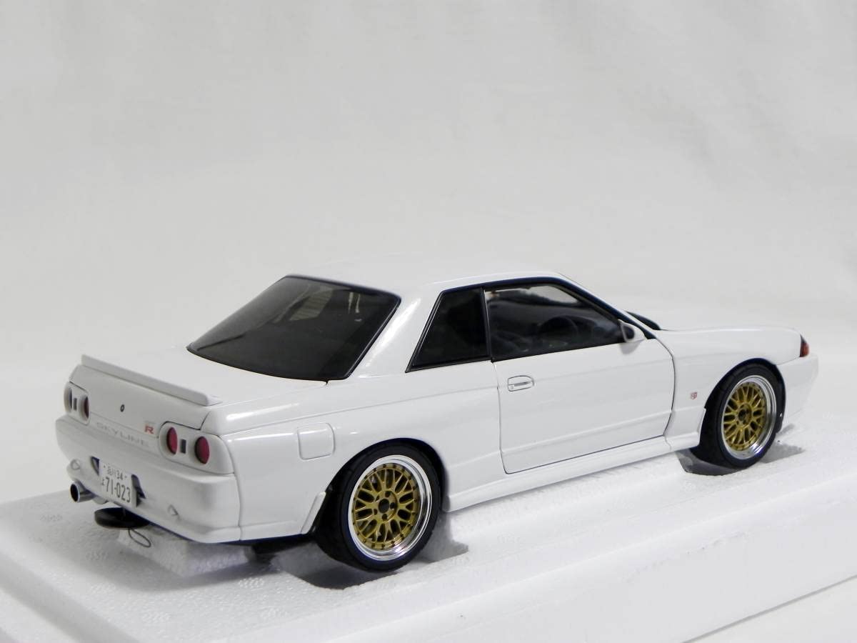 Amazon.co.jp: オートアート 1/18 湾岸ミッドナイト 日産 スカイライン