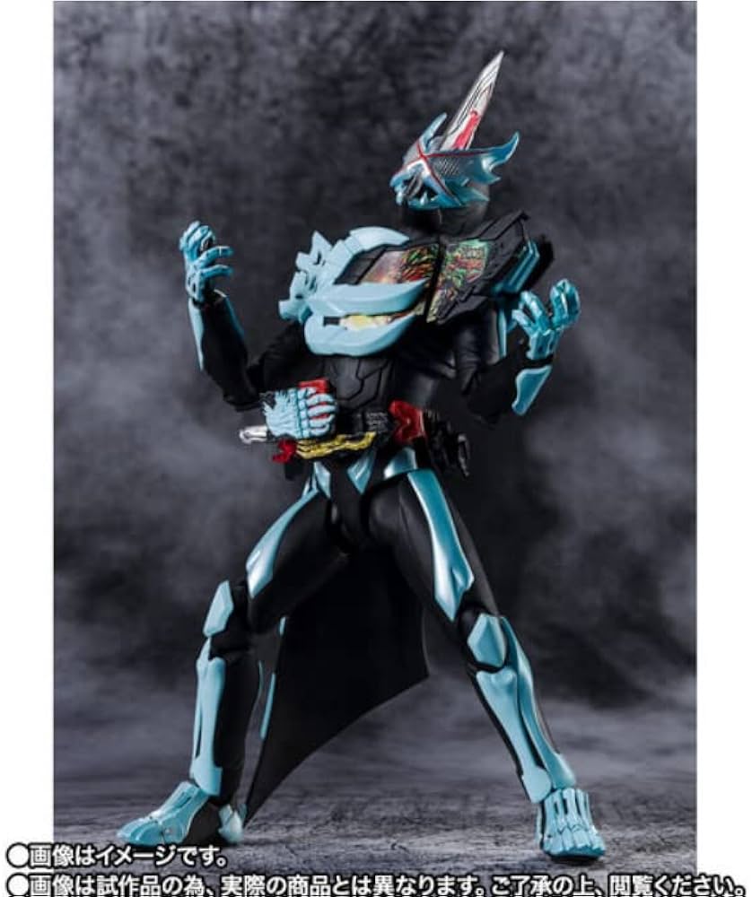 ネ*※様 shf仮面ライダー ？XXXとFRS 青眼の白龍 カスタム品 ネ*※様 shf
