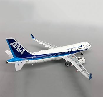 Amazon.co.jp: 飛行機モデルダイキャスト飛行機合金モデル、1/200 ANA