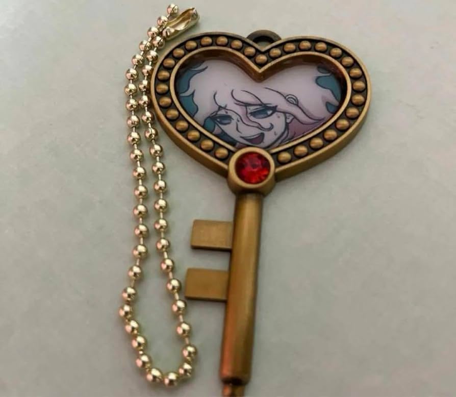 正規品 ダンガンロンパ 愛の鍵 キーホルダー 狛枝凪斗 ダンガンロンパ