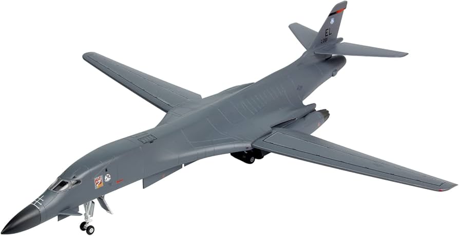 Amazon | プラッツ 1/144 アメリカ空軍 爆撃機 B-1Bランサー グアム