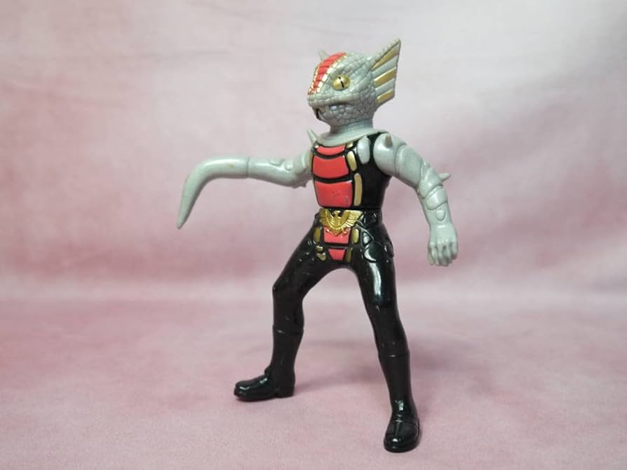 Amazon.co.jp: ライダー怪人シリーズ ガラガランダ ソフビ フィギュア