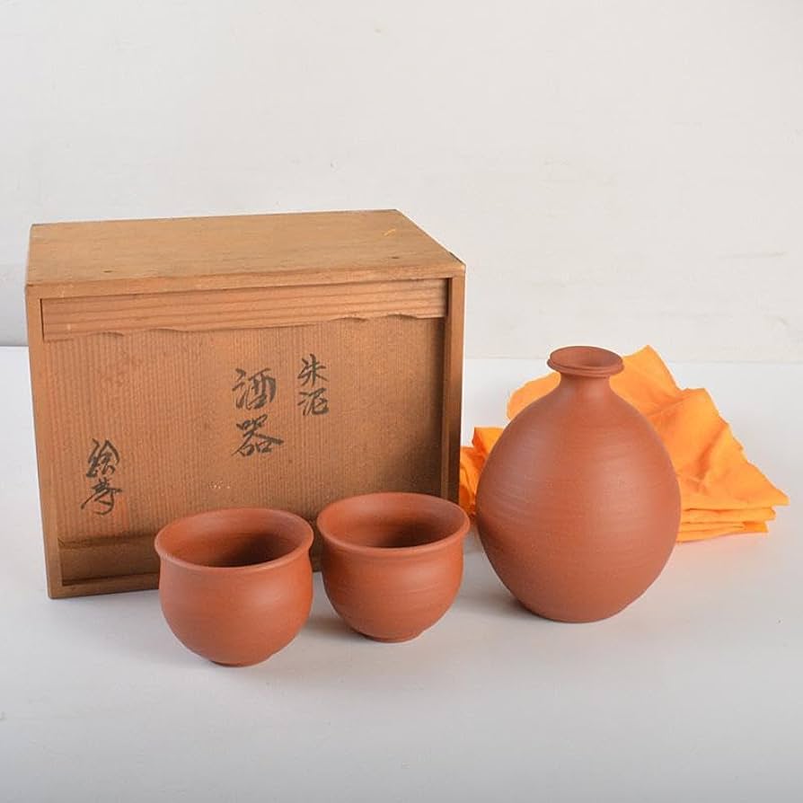 Amazon.co.jp: 常滑焼 四代山田常山 山田絵夢 朱泥 徳利 酒器 共布共箱