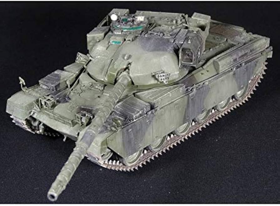 Amazon | TAKOM 1/35 イギリス主力戦車 チーフテン Mk.11 プラモデル