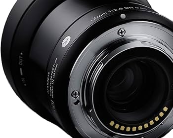 Amazon.com : Sigma 19mm F2.8 EX DN Art (Black) for Sony SE