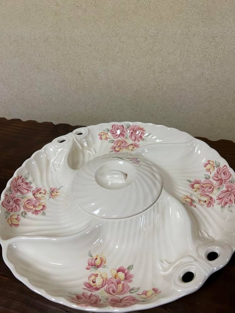 遺品整理◼️蔵からアンティークな年代のステキなお花のお皿が