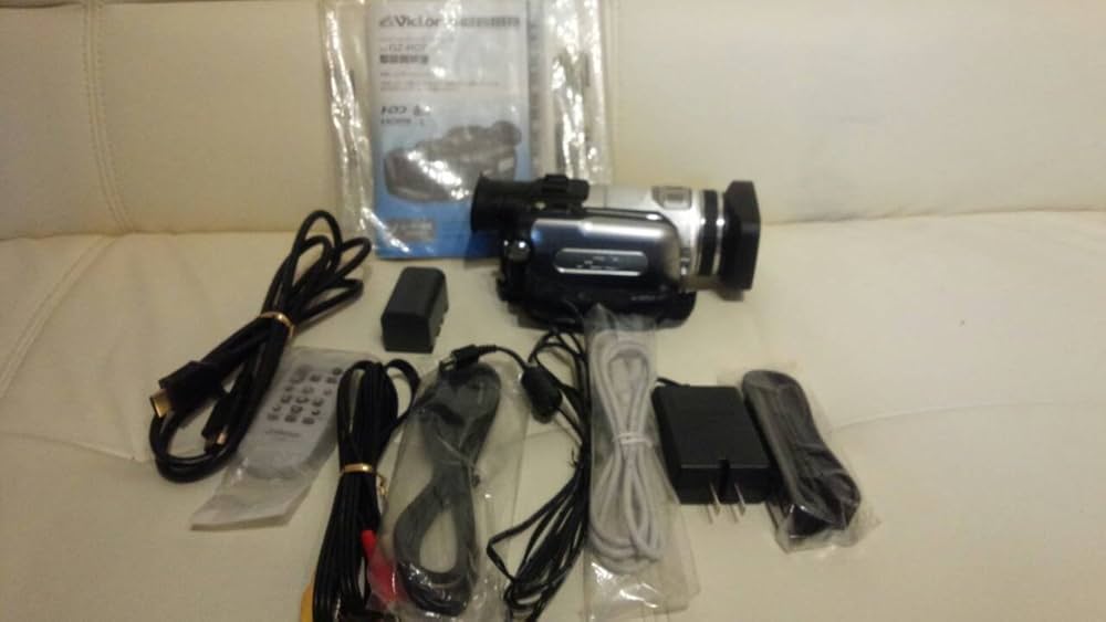 Victor JVC GZ-F100-W 2015年製 ビデオカメラ JVC Everio GZ-F100-W