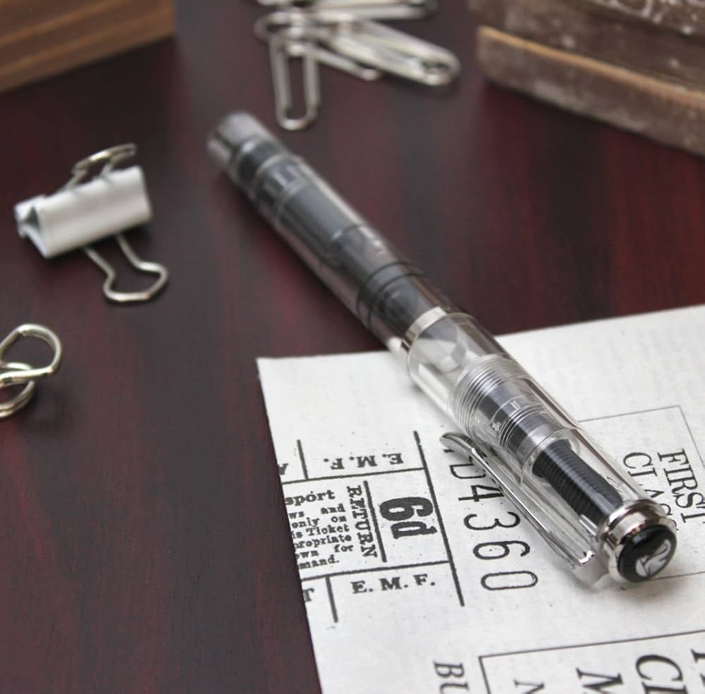 Amazon | Pelikan ペリカン 万年筆 M 中字 クラシック デモンストレー