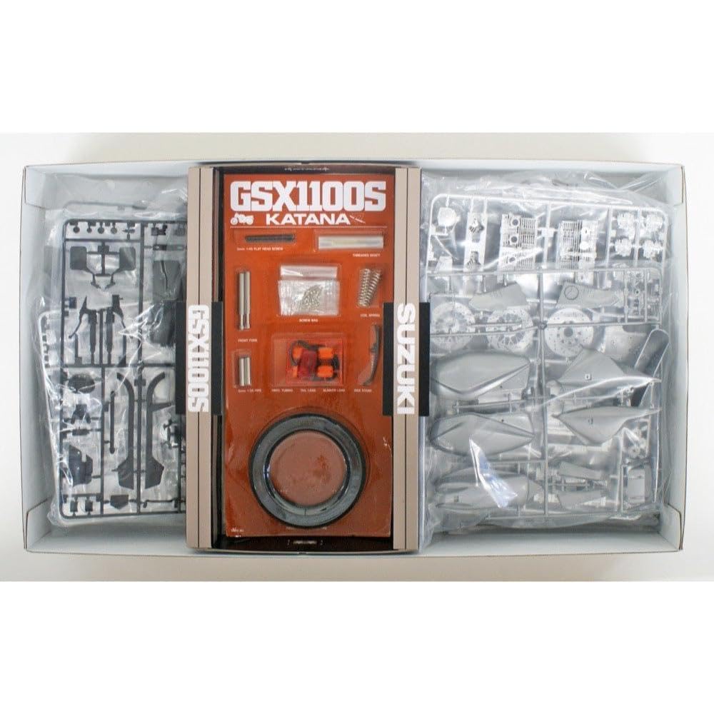 Amazon.com: Tamiya 300016025-1:6 Suzuki GSX1100S Katana 1980