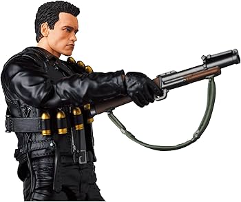 Amazon.com: Terminator T-800 T2 Ver. MAFEX Action Figure : Toys
