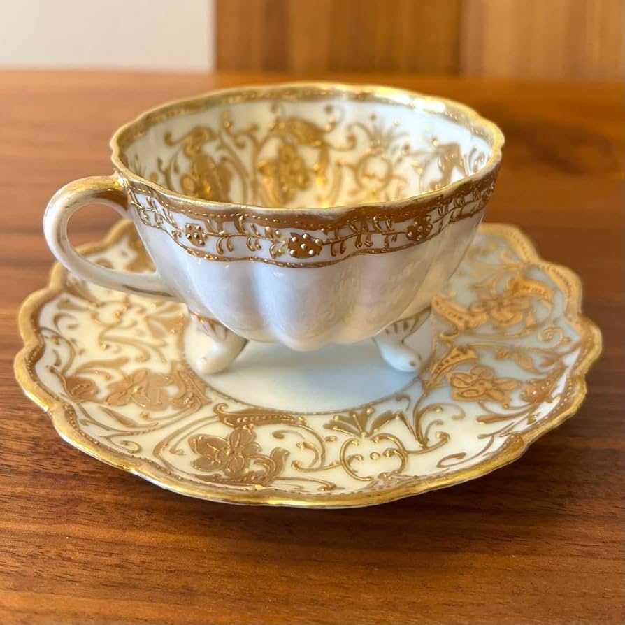 オールドノリタケ 金彩 メイプルリーフ エナメルビジューの美しい風景