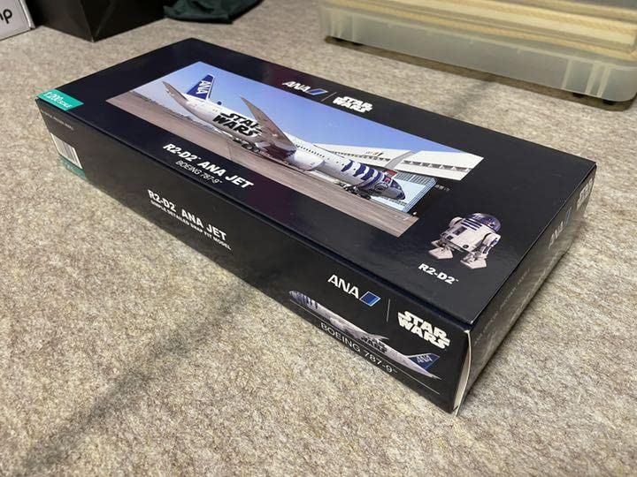 全日空商事 1/200 R2-D2 ANA JET B787-9 Amazon.co.jp: 全日空商事 ANA