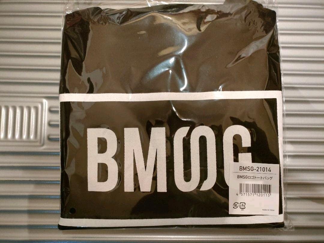Amazon.co.jp: BMSG公式グッズ BMSGロゴ トートバッグ : おもちゃ