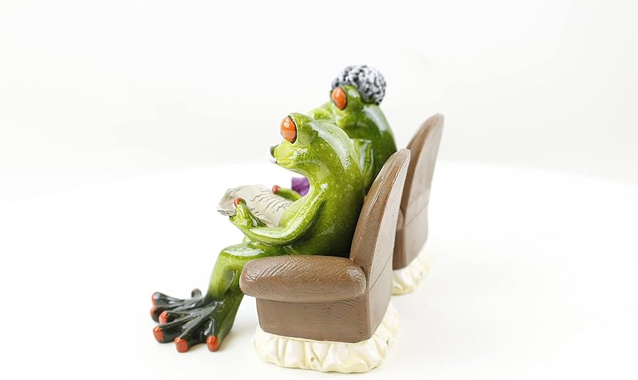 おばあさんとカエル 置物 おばあさんとカエル 置物 おばあさんとカエル