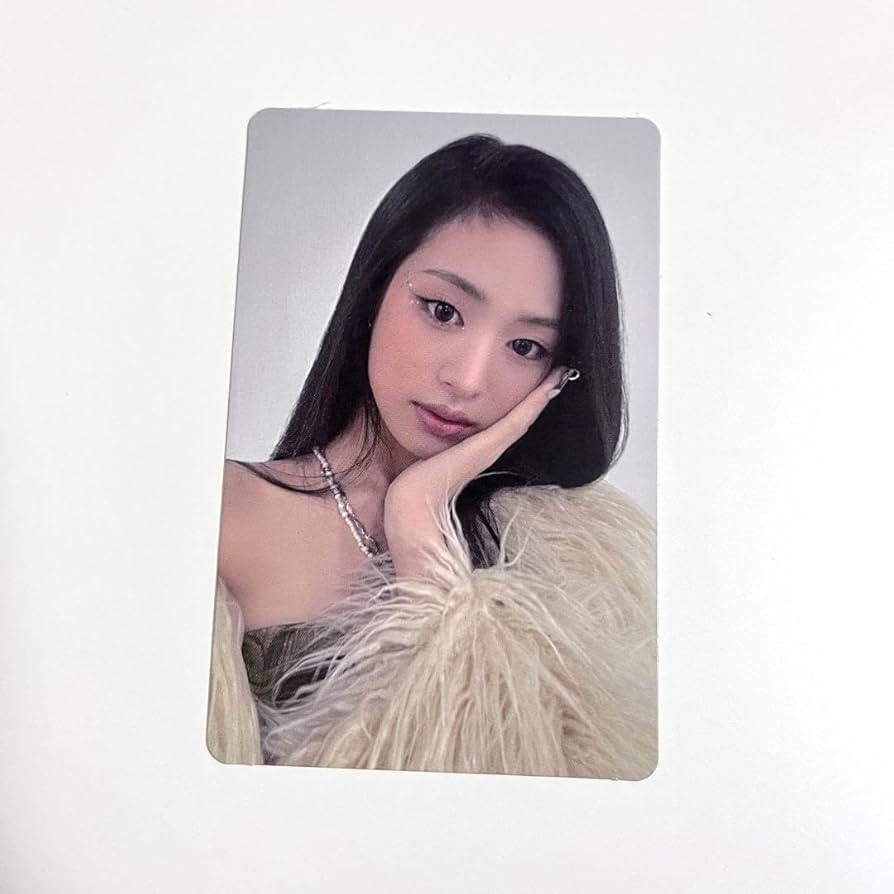 Amazon.co.jp: BABYMONSTER アヒョン 公式 トレカ : おもちゃ