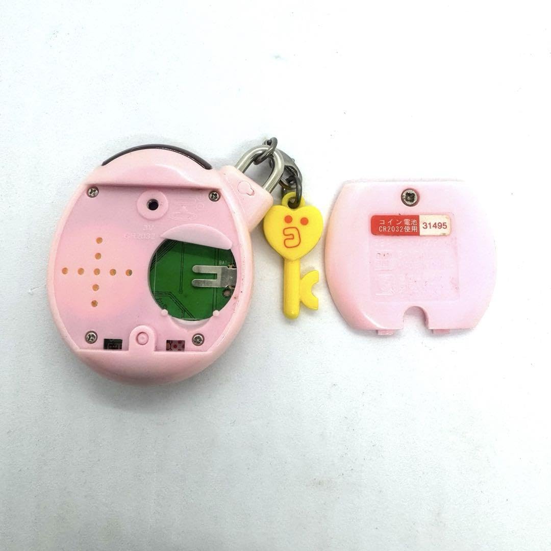 いぇー！ふぁみりーイロイロ！たまごっちプラス ふぁみたまおやつ