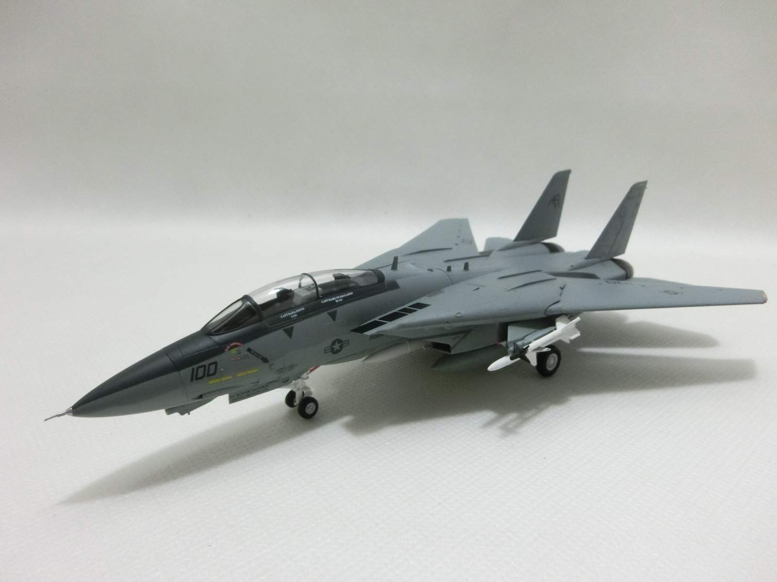 1/72 F-14AB 第103戦闘飛行隊 “ジョリーロジャース 2005 Amazon