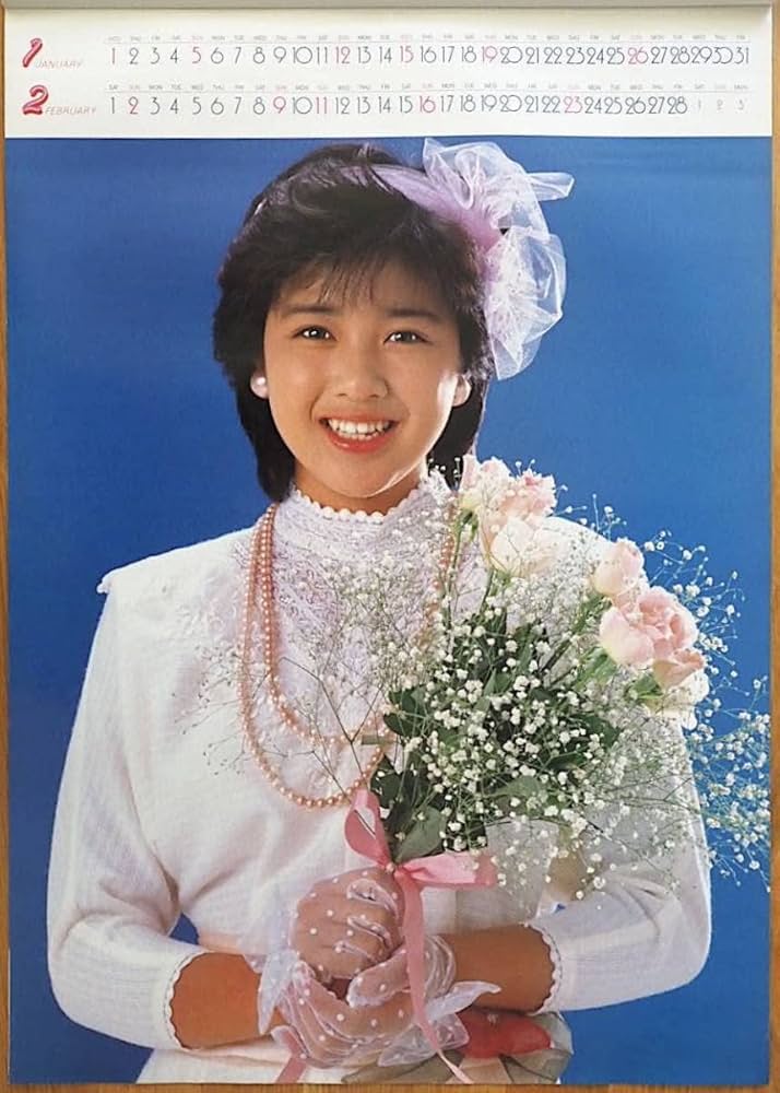 Amazon.co.jp: 1986年 菊池桃子 カレンダー : 文房具・オフィス用品