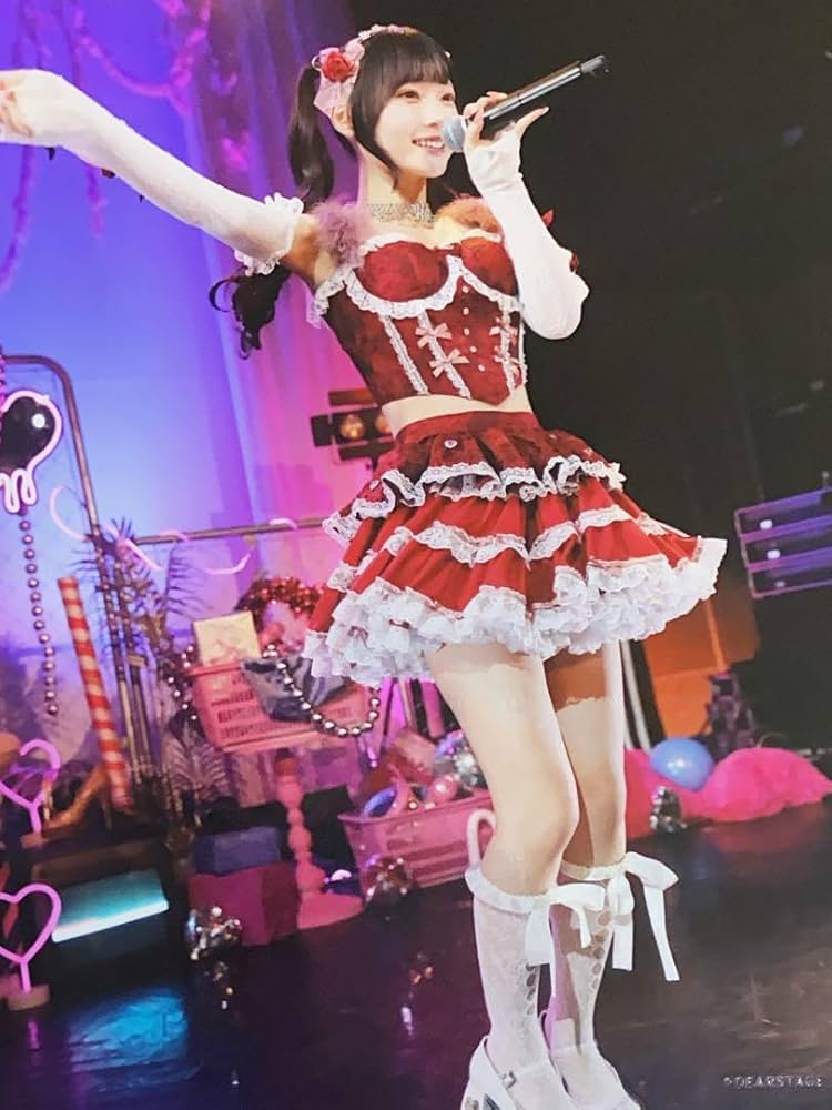 Amazon.co.jp: きゅるりんってしてみて 逃げ水あむ 生写真 2Lサイズ