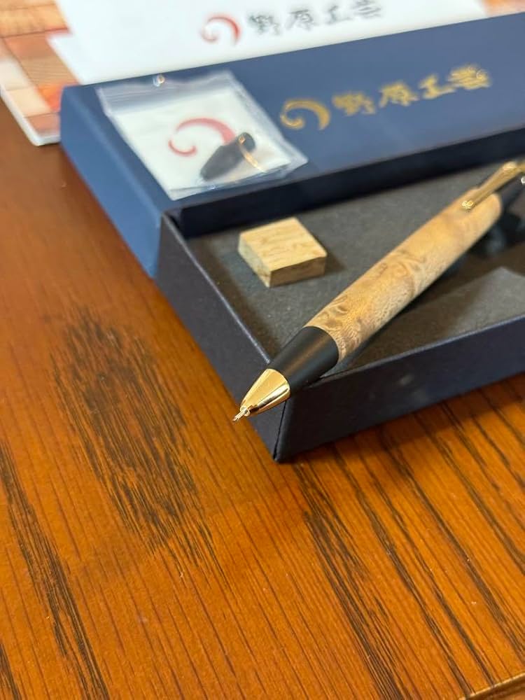 Amazon.co.jp: 人気樹種野原工芸 バーズアイメープル シャーペン 固定