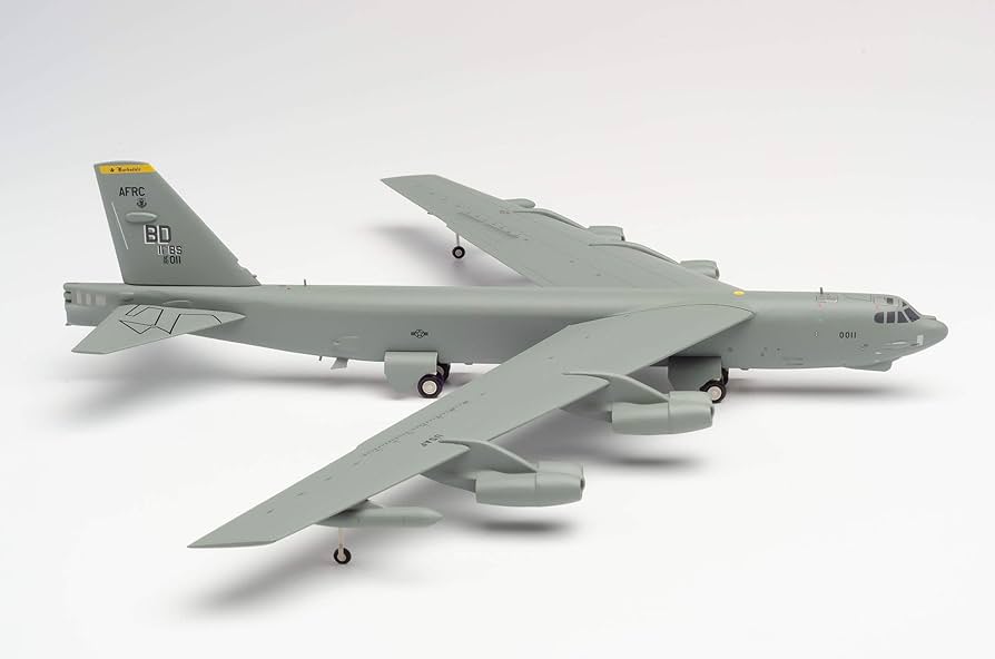 herpa】アメリカ空軍B-52H 爆撃機ストラトフォートレス 1/200 herpa