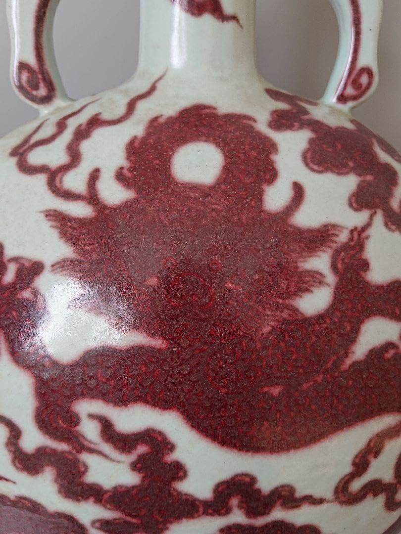 超珍品 古い物です。明時代 2 龍いる古い壺 直径8.5 cm 高さ12cm 超