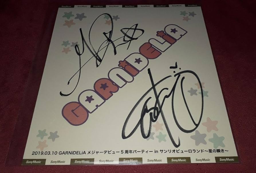 GARNiDELiA サイン 色紙 直筆 【公式通販】