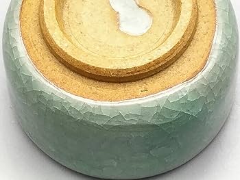 Amazon.co.jp: 人間国宝 中島宏作 氷裂貫入青磁 ぐい呑 : ホーム＆キッチン