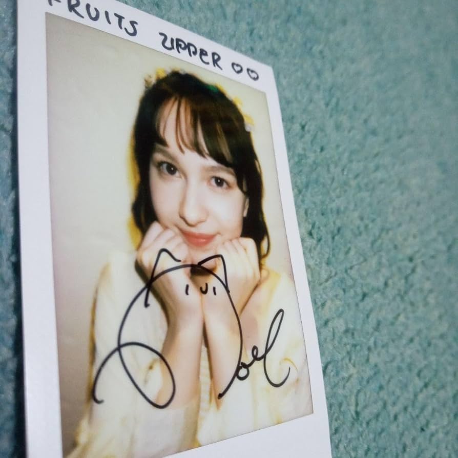 ラッフルくじ 早瀬ノエル サイン入りチェキ FRUITSZIPPER FRUITS